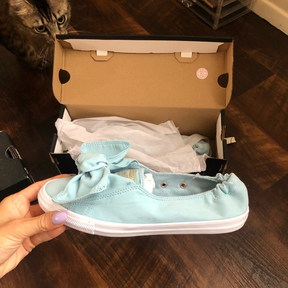 Converse slip ons/flats